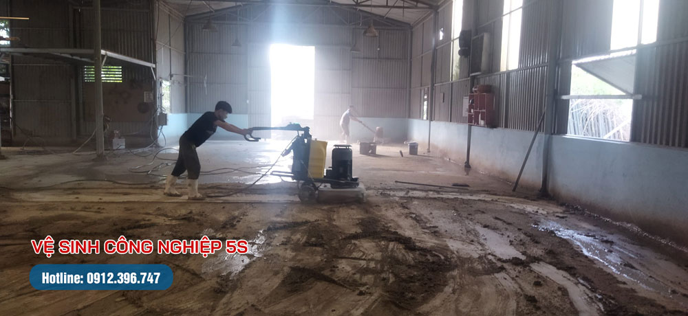Mài sàn bê tông, đánh bóng sàn bê tông tại nhà xưởng Đà Nẵng